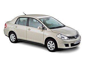 Nissan Tiida Sedan